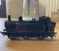 Hornby R302 OO Gauge BR Class