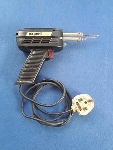 Weller expert 8200d soldering - weller,