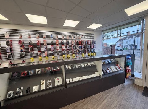 Retail glass shelf display - shelf,