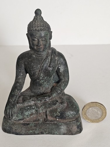 Antique thai bronze buddha - thai,