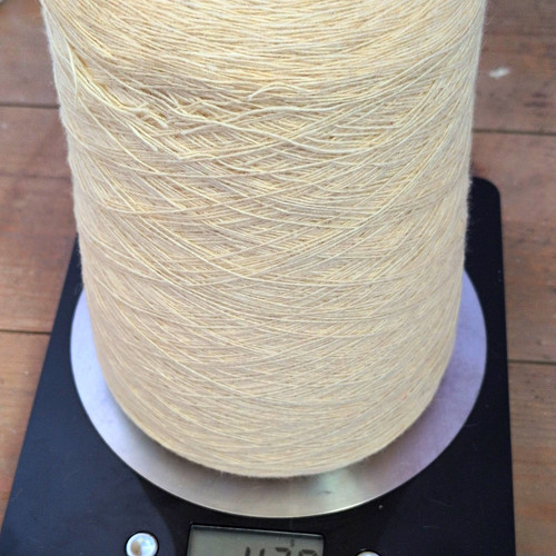 Cream yarn cone plain - cream,