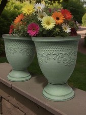 Pack of 2 Decorative Garden Planters Outdoor Patio Flower Pot Urn Style Green