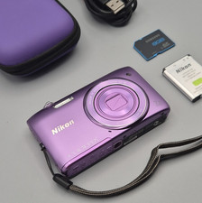 Nikon CoolPix S3500 20.1Mp Digital Compact Camera 7x Purple, Charger, SD, Great!