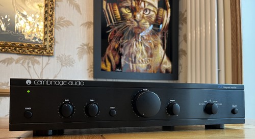 Cambridge audio stereo - audio, a5