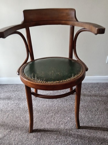 Captains style chair - chair, green