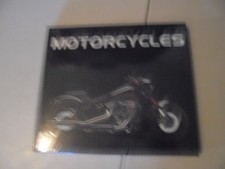 2017 MOTORCYCLES HARDCOVER