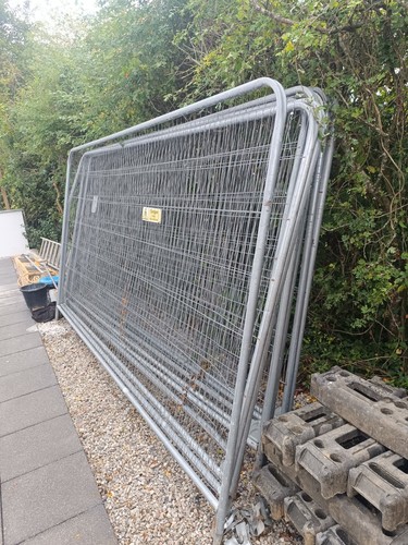 Heras style security - heras, temporary