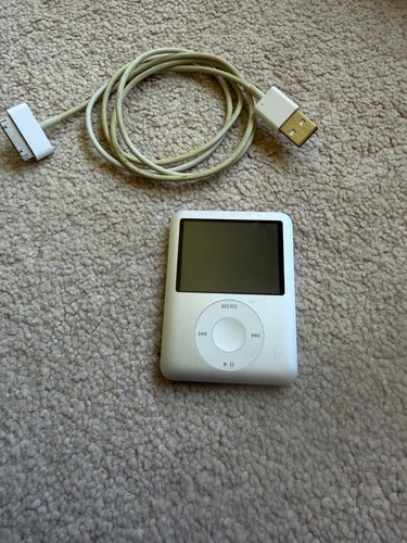 Apple ipod nano 4gb 3rd - apple,