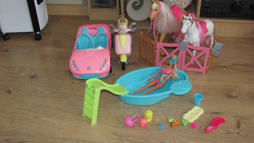 Barbie bundle horses - bundle,