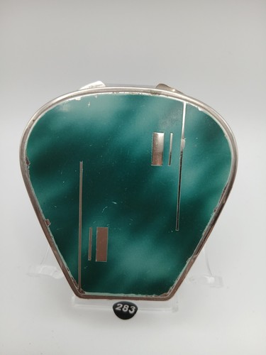 Lovely art deco powder compact - art,