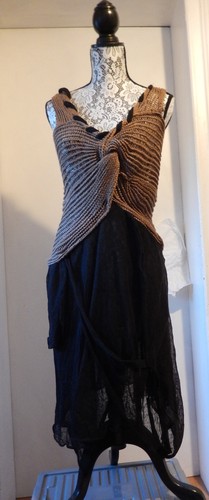 Zuza beard linen knit dress