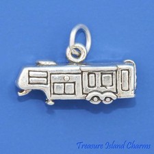 RV 5th Wheel Trailer Camper