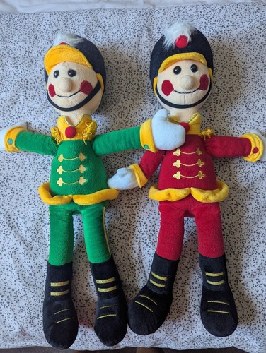 Large vintage toy - x, soldier