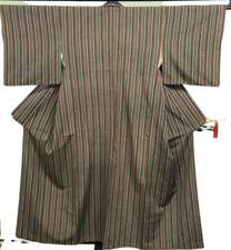 Japanese Vintage Kimono Pure Silk Grey Border Expensive Tradition Height 60.62in