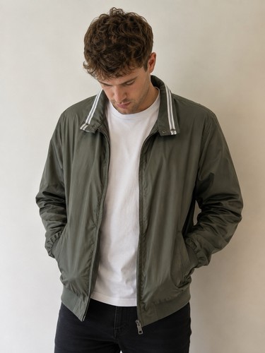 Nwot men harvey - nwot,