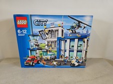 Lego City Police Station -