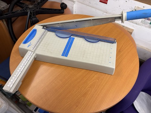 Xcut maxi guillotine paper - guillotine,