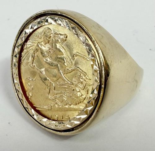 Half sovereign 9ct gold ring - half,