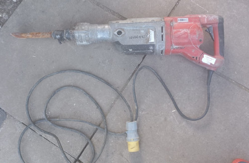 Milwaukee kango k900 breaker - k900,
