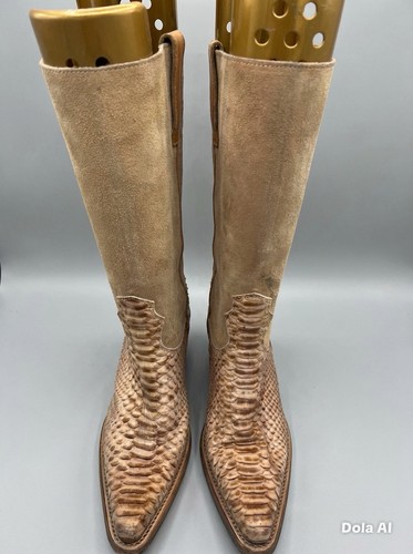 Vintage snakeskin suede - &,