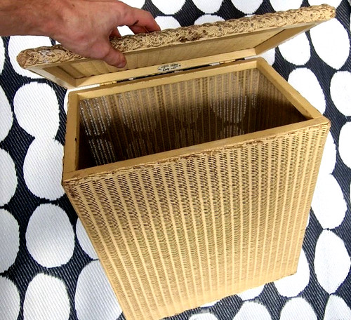 Genuine lloyd loom lusty - ',