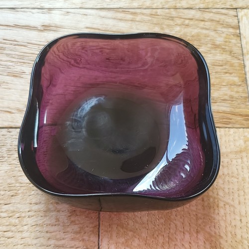 Vintage small cranberry purple - small,