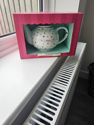 Cute polka dot ceramic teapot - cute,