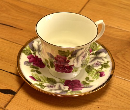 Elizabethan fine bone china - bone,