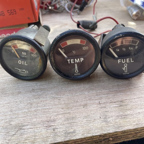 Smiths vintage gauges oil - smiths,