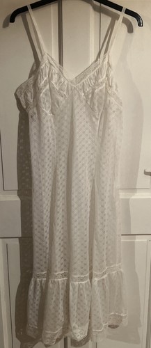 Vintage lacy full length - lacy,