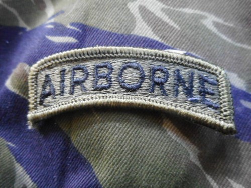 Genuine issue army airborne - army,