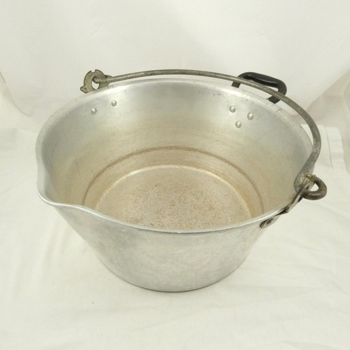Swan brand jam - jam, pan