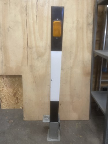 Removable lock and - , lift