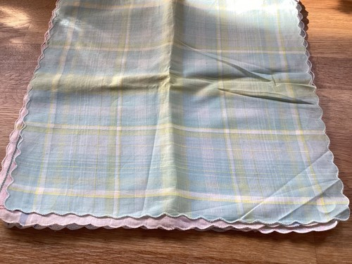 Vintage ladies hankies - vintage,