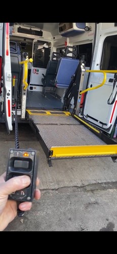 Braun wheelchair lift - wheelchair,
