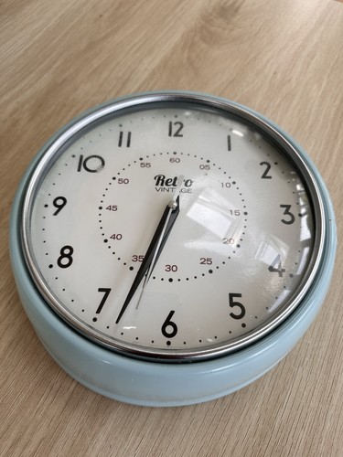 Retro vintage round blue - vintage,