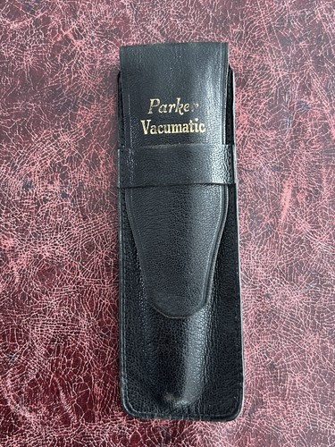 Parker vacumatic two pen - pen, pouch