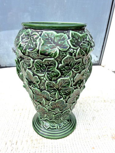Sylvac pottery 2652 green leaf - green,