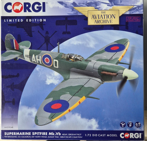 Corgi aviation bergslands - corgi,