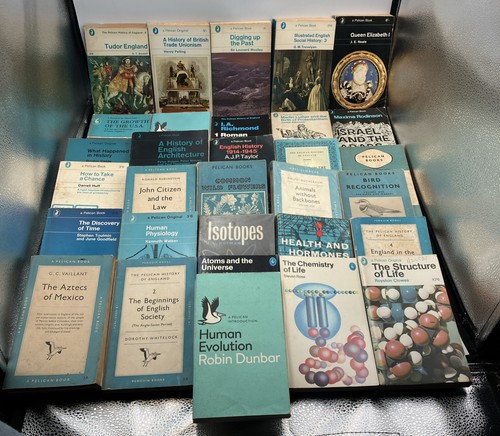 Pelican books bundle - pelican, x