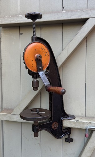 Vintage hand cranked pillar - vintage,