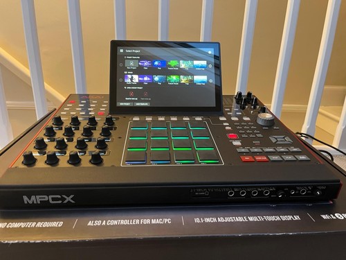 Akai mpc music - x, &