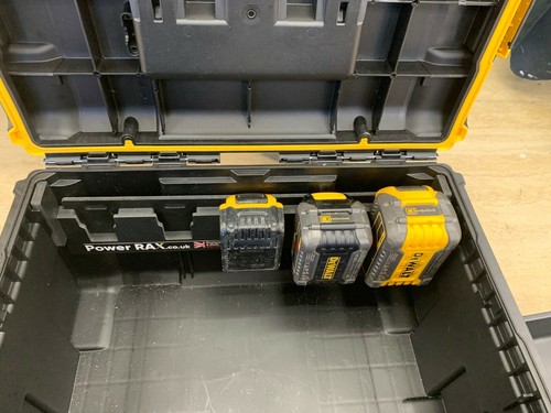 Battery rack for - inside, dewalt
