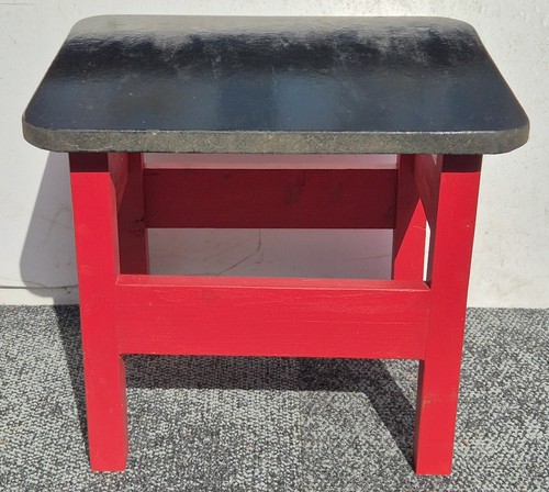 Small table kids side - small,
