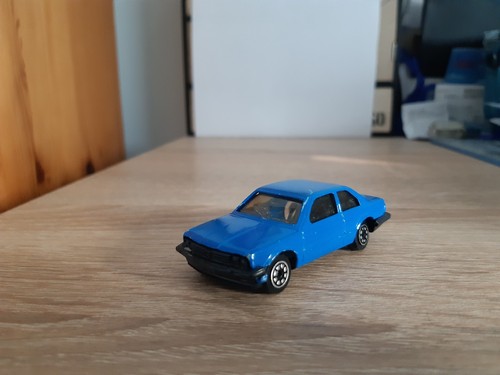 Peugeot 504 blue - 504, (1/64)