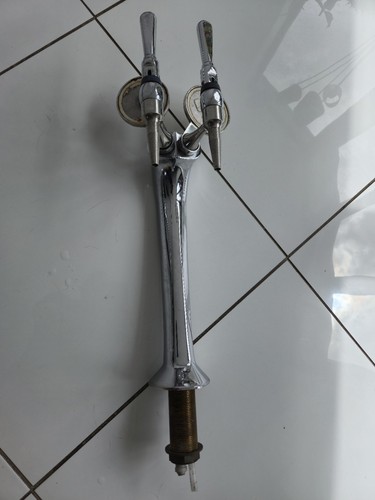 Twin bar beer - bar, pump