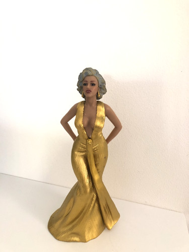 Marilyn monroe figurine - marilyn,