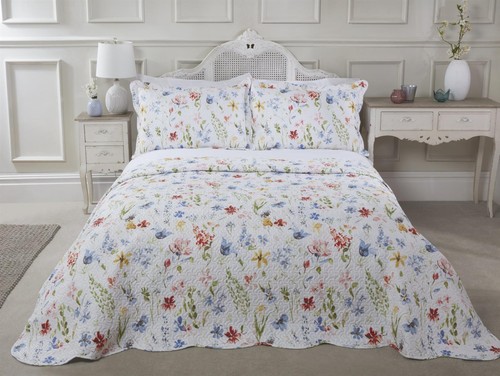 Spring meadow bedspread - meadow,