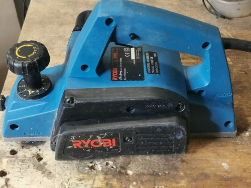 Ryobi planer 250v l180 75mm - ryobi,
