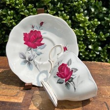 Vintage Sweet Romance Royal